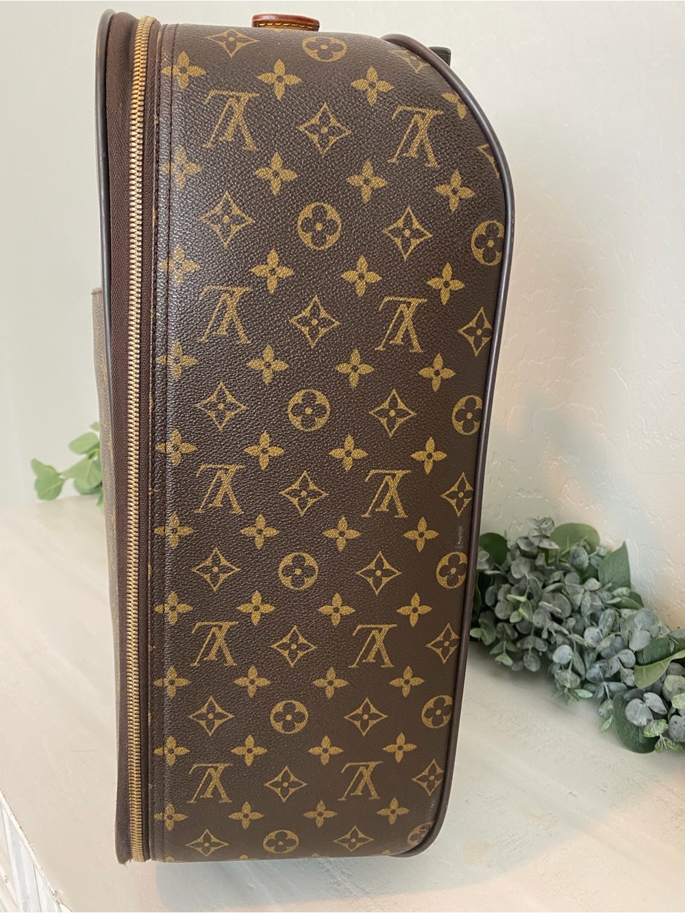 Pegase 45 Louis Vuitton Monogram Rolling Carry-On - OFFERS WELCOME - - Picture 4 of 16